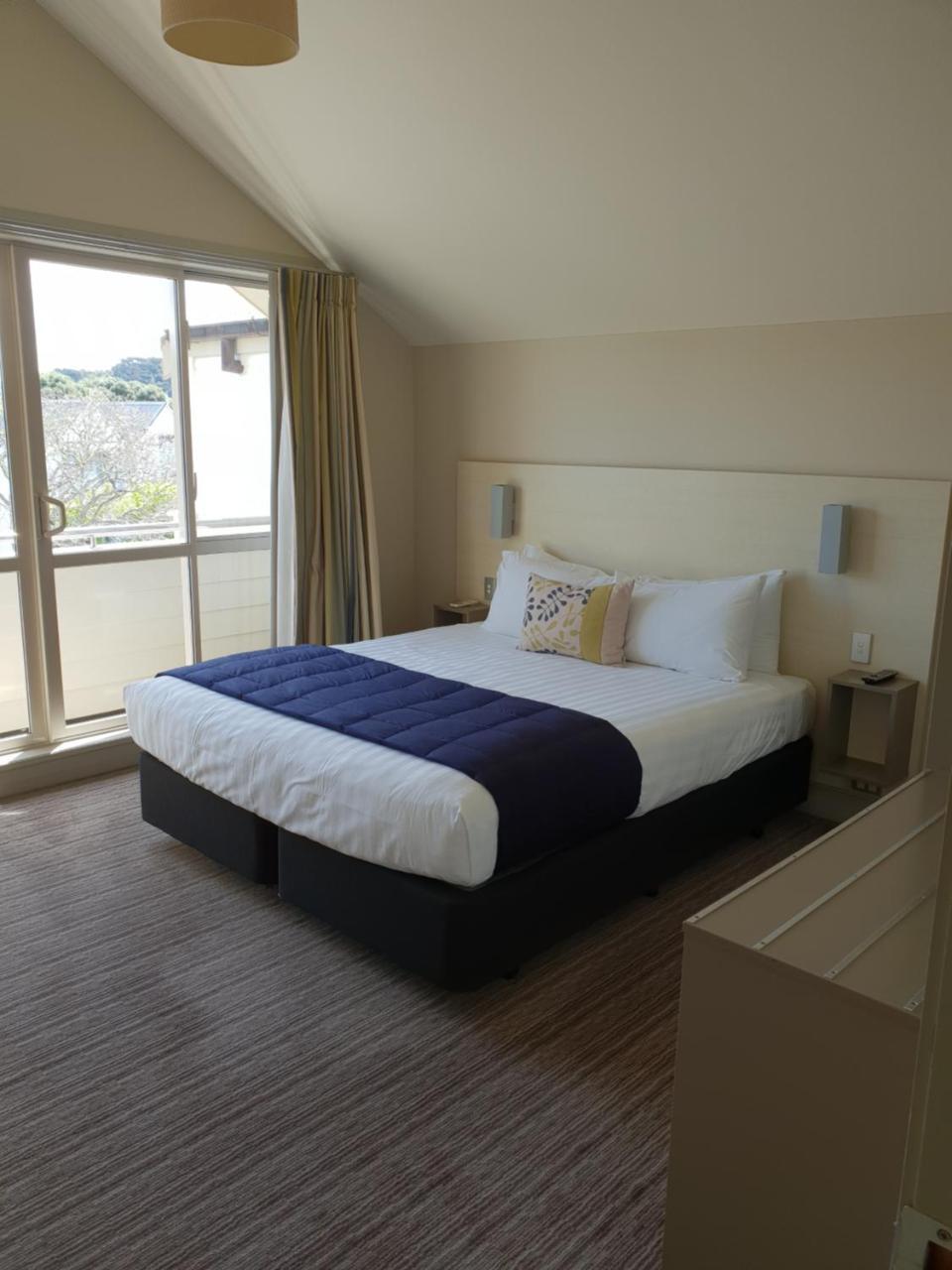 Hananui Lodge And Apartments Russell Esterno foto