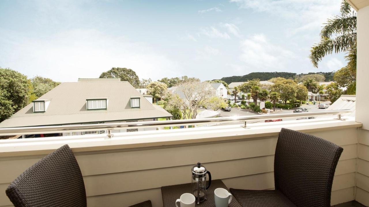 Hananui Lodge And Apartments Russell Esterno foto